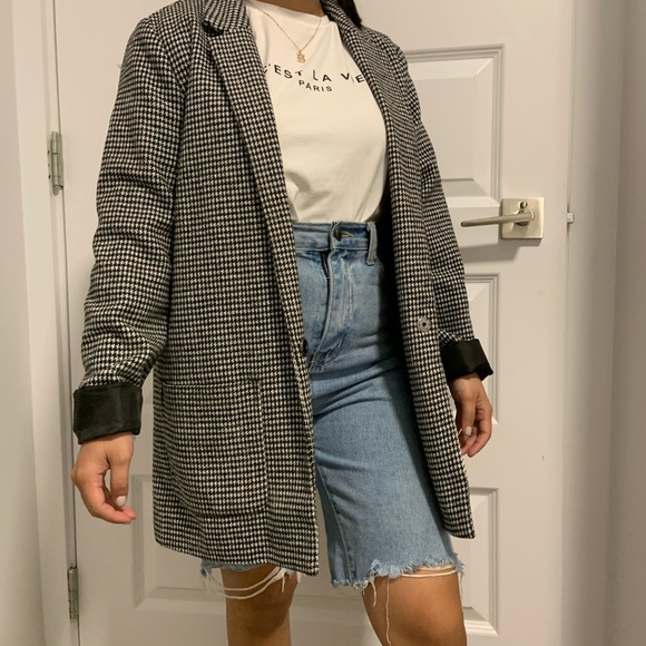 Blazer - Picture 1 of 1